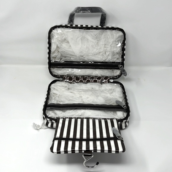 COPY - HENRI BENDEL Large hanging weekender bag